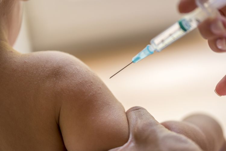 Očkovanie proti nákazlivej vírusovej infekcii mumps