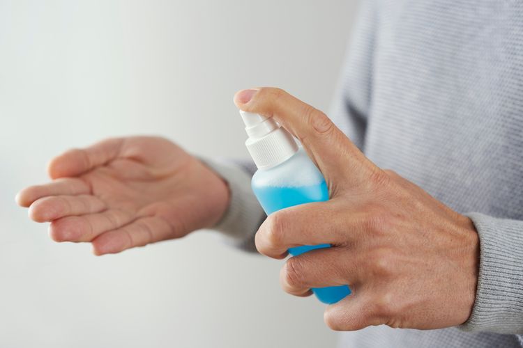 Návod na výrobu domáceho mydla, dezinfekčného gélu a dezinfekcie na ruky |  NaseZdravie.sk