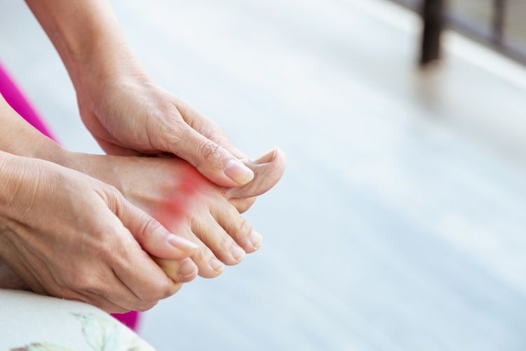 Dna – bolesť kĺbov na nohe