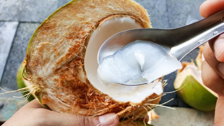 S mierou môžu kokosový olej konzumovať aj diabetici