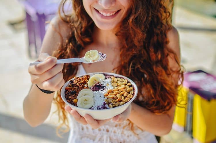 Acai bowl je vhodnou voľbou na raňajky