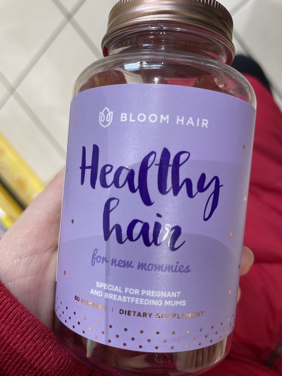 Vitamíny na vlasy pre mamičky Bloom Robbins (recenzia)