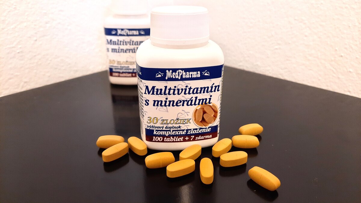 MedPharma Multivitamín s minerálmi 30 zložiek (recenzia)