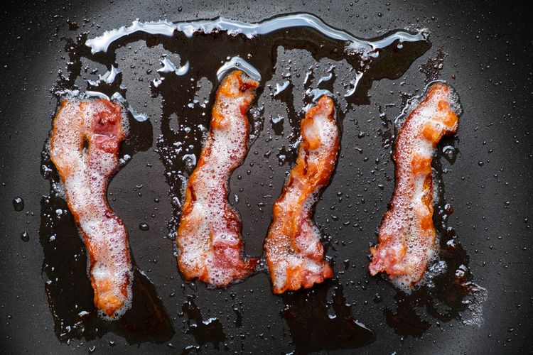 Opražená slanina ako súčasť keto diéty