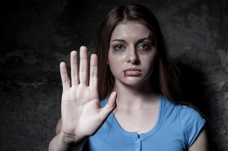 Domáce násilie na ženách - čo robiť?