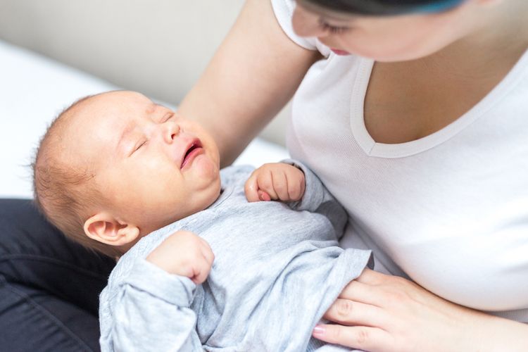 Novorodencom s kolikou podávajte ColiPrev iba do 4. mesiaca života