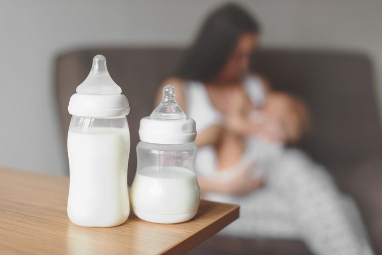 Dojčenie a tvorba materského mlieka