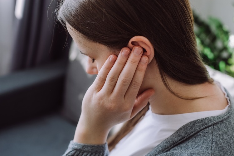 Ako odstrániť šumenie v ušiach?