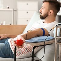 Je zdravé a bezpečné darovať krv? Podmienky, výhody, regenerácia po darovaní krvi