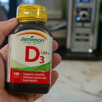 Jamieson produkty majú dobré recenzie. Vitamínové doplnky pre ženy a mužov