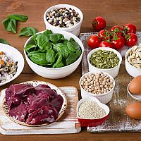 Železo ako vitamín v strave potrebné pre deti aj tehotné. Ako sa prejavuje nedostatok?