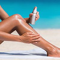 Opaľovacie krémy s bronzerom – najlepšie na opaľovanie do hneda