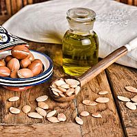 Argánový olej na vlasy i tvár. Účinky, cena a skúsenosti