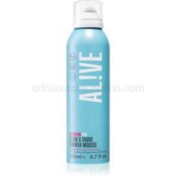 AL!VE Magnesium Plus Clean & Shave sprchová pena na holenie 200 ml
