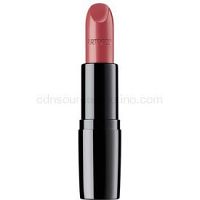 Artdeco Perfect Color Lipstick vyživujúci rúž odtieň 881 Flirty Flamingo 4 g