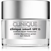 Clinique Clinique Smart denný hydratačný krém proti vráskam pre suchú a zmiešanú pleť SPF 15 50 ml
