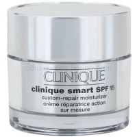 Clinique Clinique Smart denný hydratačný krém proti vráskam pre suchú až veľmi suchú pleť SPF 15 50 ml