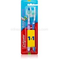 Colgate Extra Clean zubné kefky medium 2 ks farebné varianty Purple, Blue 2 ks
