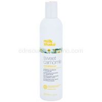 Milk Shake Sweet Camomile vyživujúci kondicionér pre blond vlasy bez parabénov 300 ml