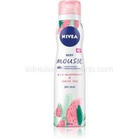 Nivea Wild Raspberry & White Tea rozmaznávajúca telová pena pre intenzívnu hydratáciu 200 ml