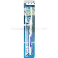 Oral B Pro-Expert CrossAction Extra Clean zubná kefka medium Dark Blue & Green  