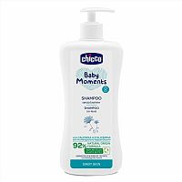 CHICCO Detský šampón na vlasy s dávkovačom BABY MOMENTS 1×500 ml, 92 % prírodných zložiek