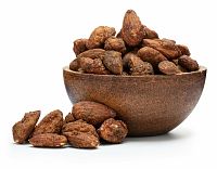 GRIZLY Mandle v slanom karamele korenené 250 g