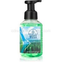 Bath & Body Works Mint & Moss penové mydlo na ruky  259 ml