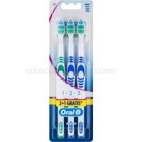 Oral B 1-2-3 Classic Care zubné kefky medium 3 ks Blue & Blue & Green  