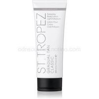 St.Tropez Gradual Tan Classic hydratačné telové mlieko pre postupné opálenie odtieň Light/Medium 200 ml