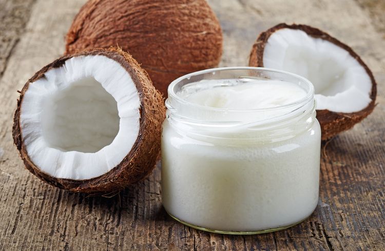 Kokosový olej a kokosový orech